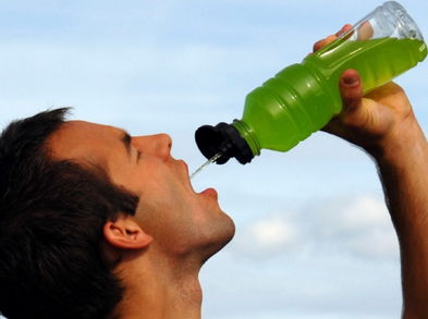 Indicadores de una posible deshidratación mientras entrenamos