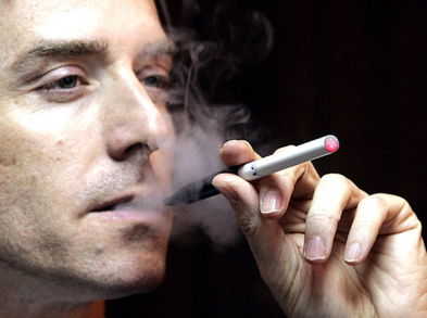 ¿Son los cigarrillos electrónicos una alternativa saludable?