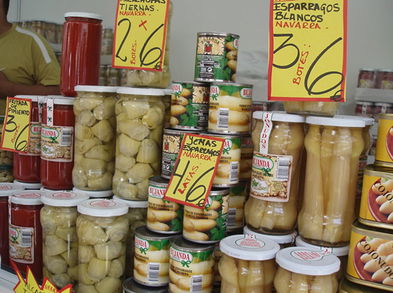 ¿Es saludable comer alimentos en lata o en conserva?