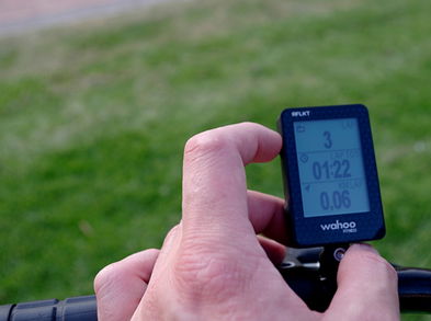 RFLKT, el dispositivo para ciclistas que se conecta con tu teléfono