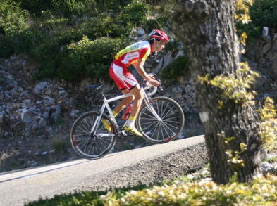 Cómo evitar los pinchazos en una bicicleta de carretera