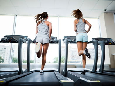 Saca provecho de la cinta de correr para el entrenamiento de running