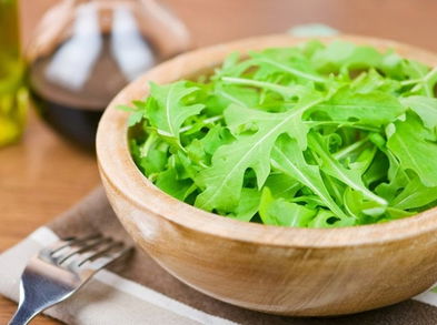Conoce los beneficios de comer rúcula