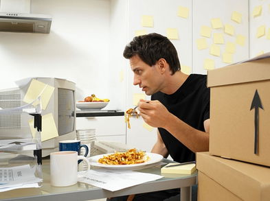 ¿Por qué tenemos hambre después del desayuno?