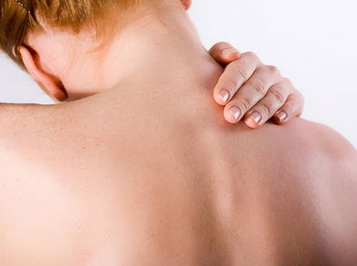 Conoce los mejores ejercicios para eliminar la joroba de búfalo