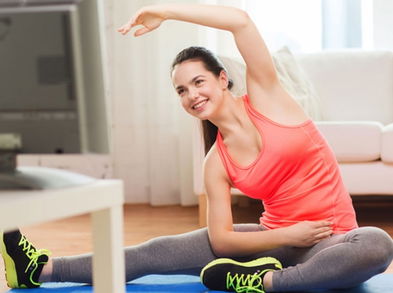 4 ejercicios que puedes hacer sin dejar de mirar la televisión