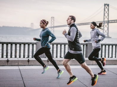 La ropa deportiva va de la mano con la tecnología