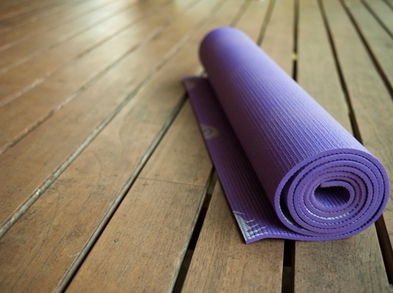Accesorios básicos que necesitarás para practicar Yoga
