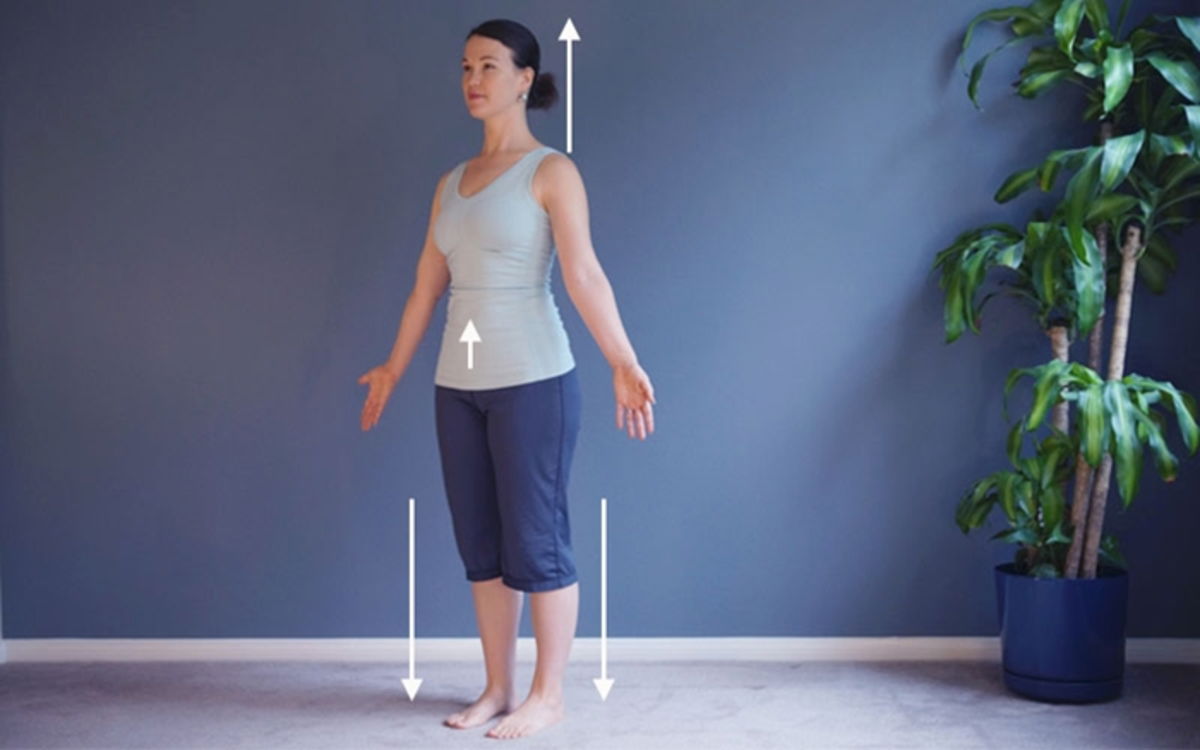 postura de la montaña