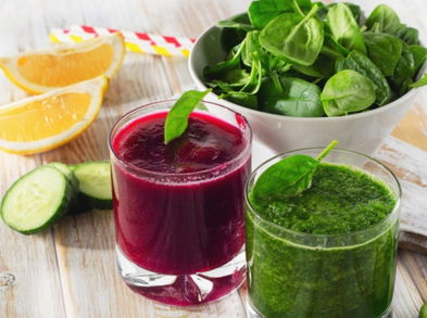 2 zumos coloridos para hacerle frente a la celulitis