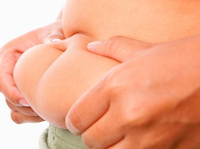 Elimina los rollitos del abdomen con estos ejercicios