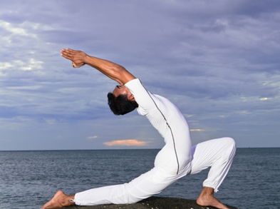 Yoga para liberar tensiones después del trabajo