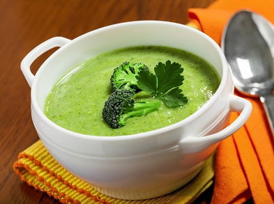 Receta de sopa detox de brócoli