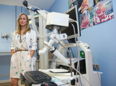 ¿Qué causa y cómo puedo prevenir las crisis asmáticas asociadas al ejercicio?