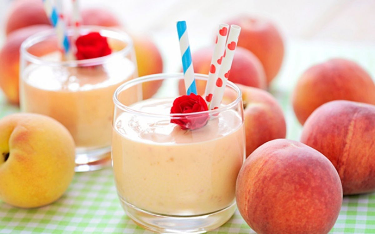 Batido durazno y yogur natural