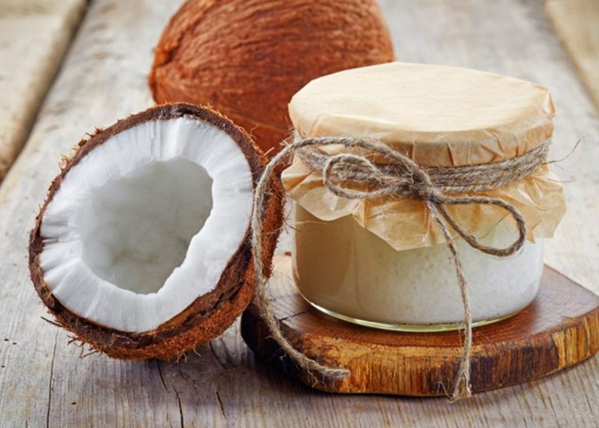 Coco y aceite de coco