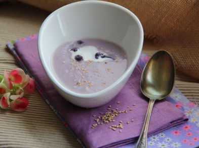 Sopa crema de coliflor morada, receta paso a paso