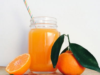 Zumos hechos a base de mandarina para estar saludable