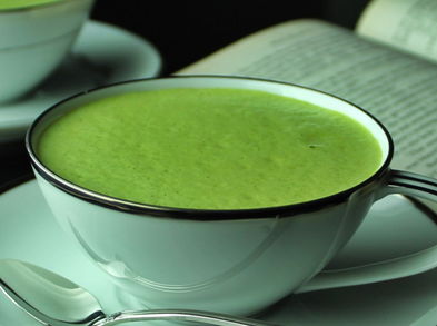 La mejor bebida para reducir los excesos esta Navidad