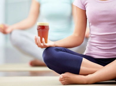 Beer Yoga, litros de cerveza para ejercitarse