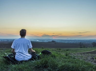 Alcanza tu paz interior mediante la meditación