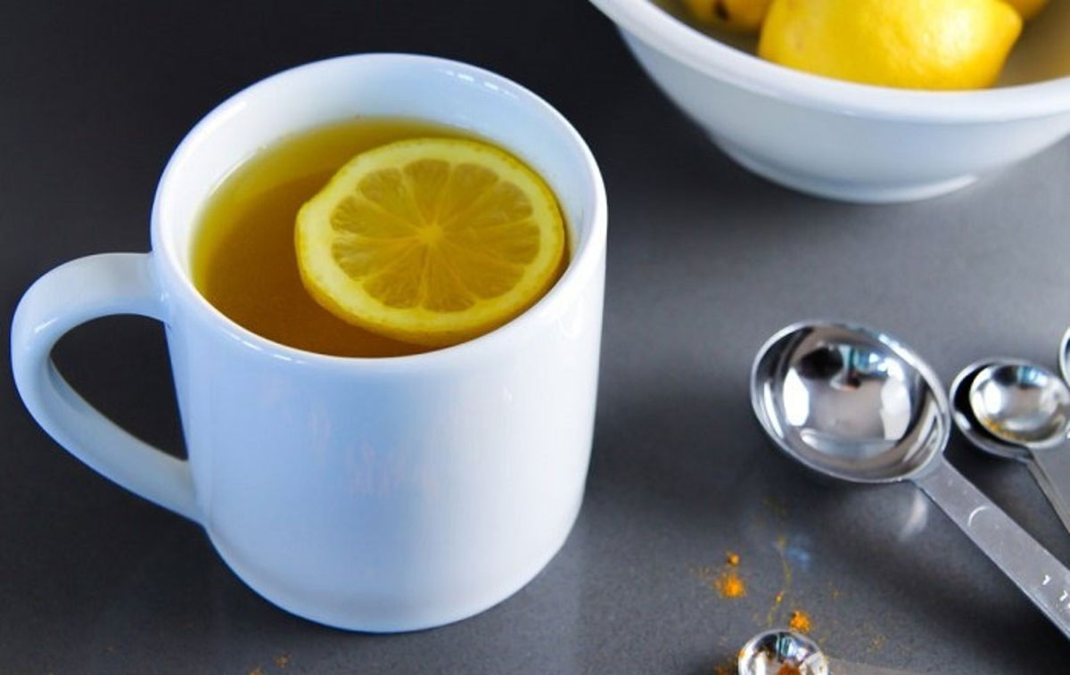 Té de cúrcuma y limón