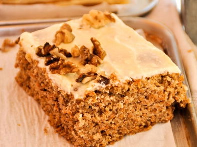 Receta de bizcocho de manzana, plátanos y nueces