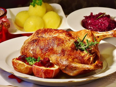 Consejos para que los banquetes navideños no te hagan engordar