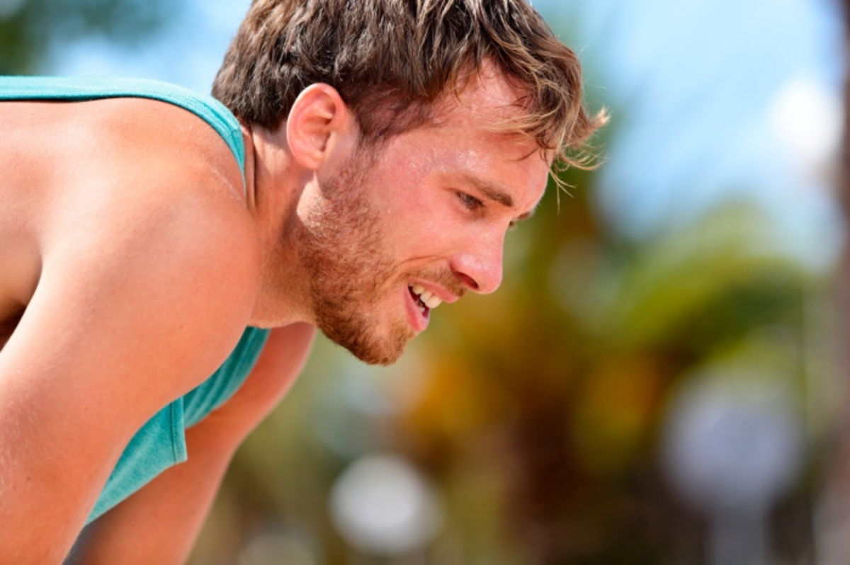 Persona ejercitándose