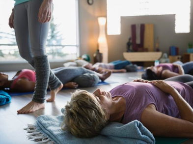 Por qué resulta beneficioso el Yoga terapéutico