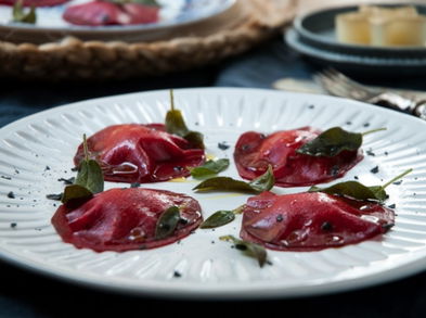 Raviolis de remolacha sin harina, receta paso a paso