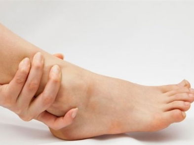 Acaba con el dolor de talón con estos remedios