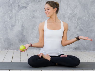 Mejora tu entrenamiento de Yoga con estos alimentos