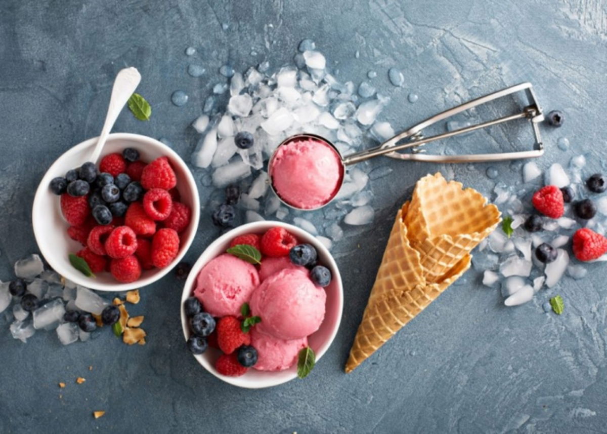 Helado frutos rojos