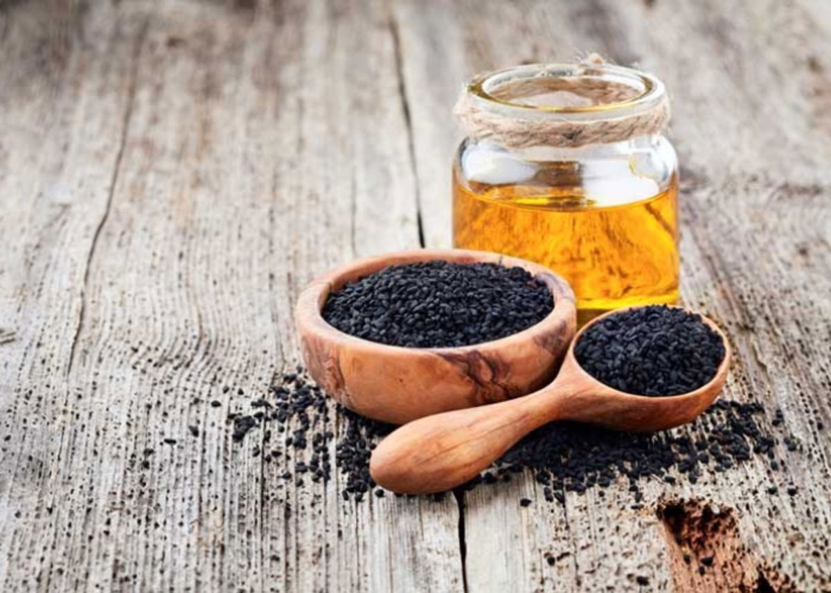 Comino negro y aceite