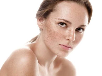 Elimina las manchas del rostro con estos zumos naturales