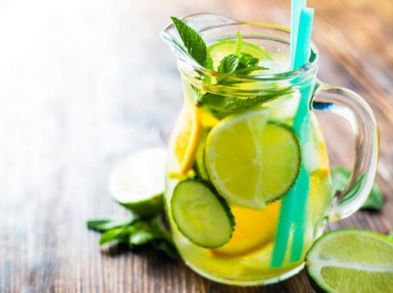 Ayuda a paliar el calor con estas bebidas bajas en calorías