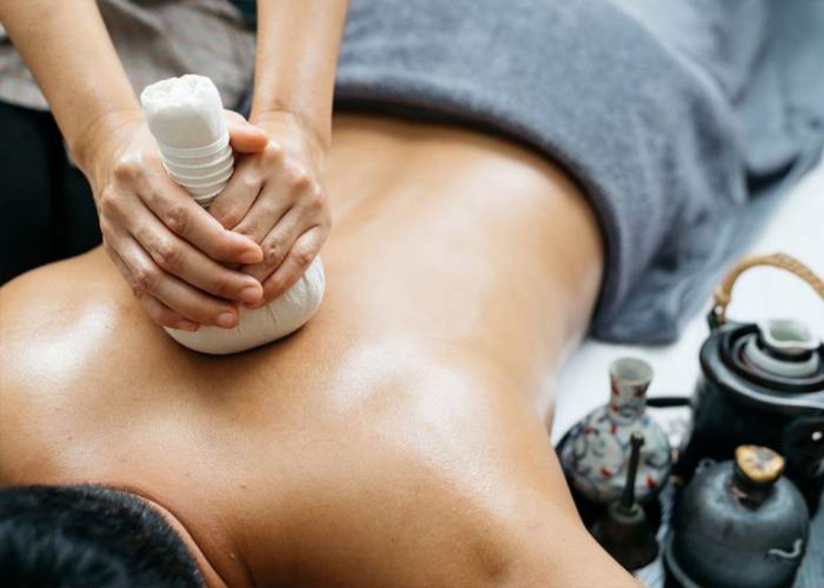 Hombre pindas espalda