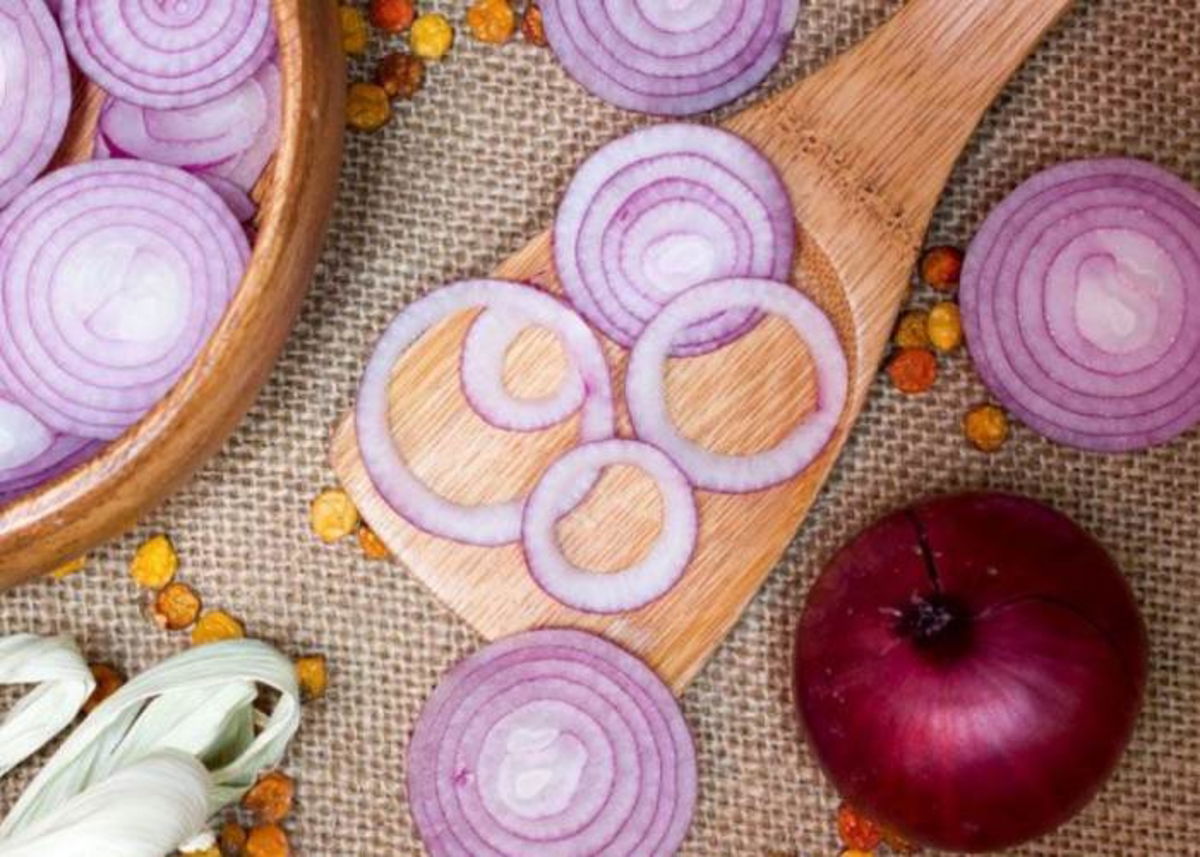 Cebolla morada cortada