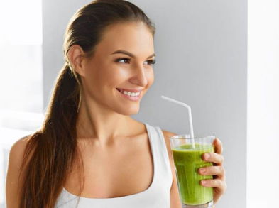 Batidos para limpiar la piel y evitar el acné