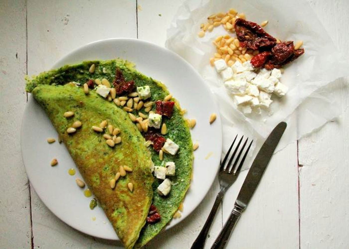 Plato con tortilla espinaca
