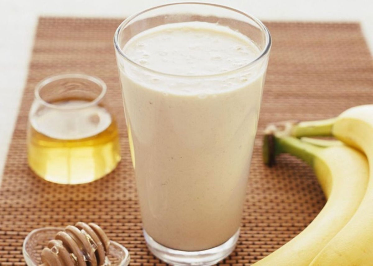 batido de pltano mani canela