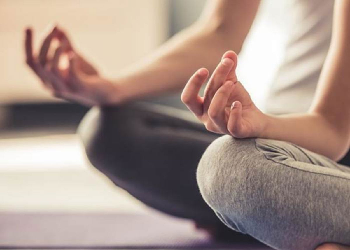 Personas postura manos