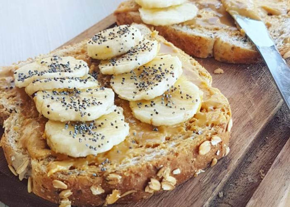 Tostada con mantequilla de maní