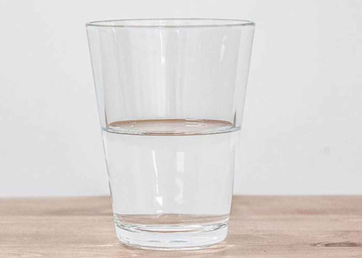 Vaso con agua