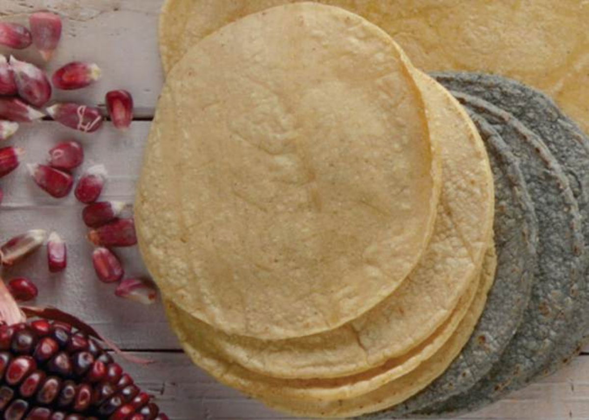 Tortillas y maíz