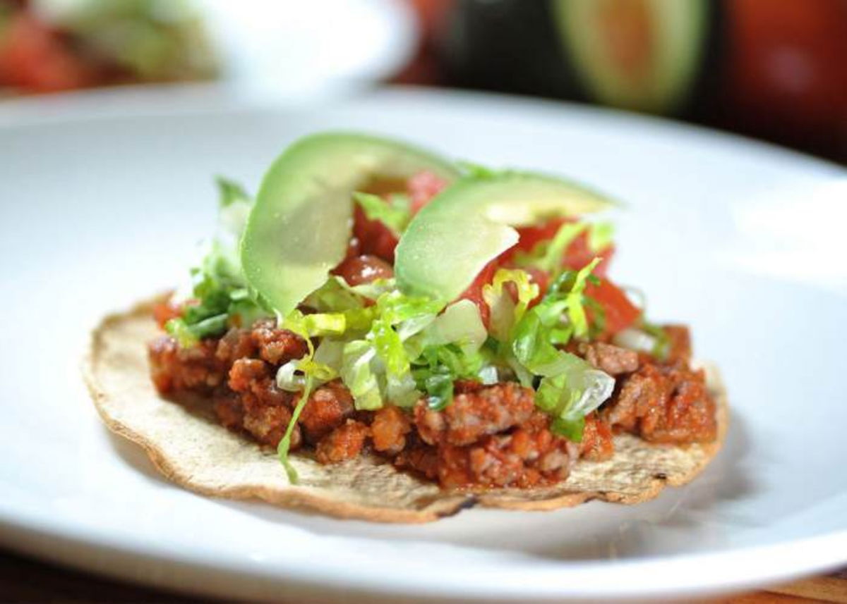 Tostada picadillo semillas girasol