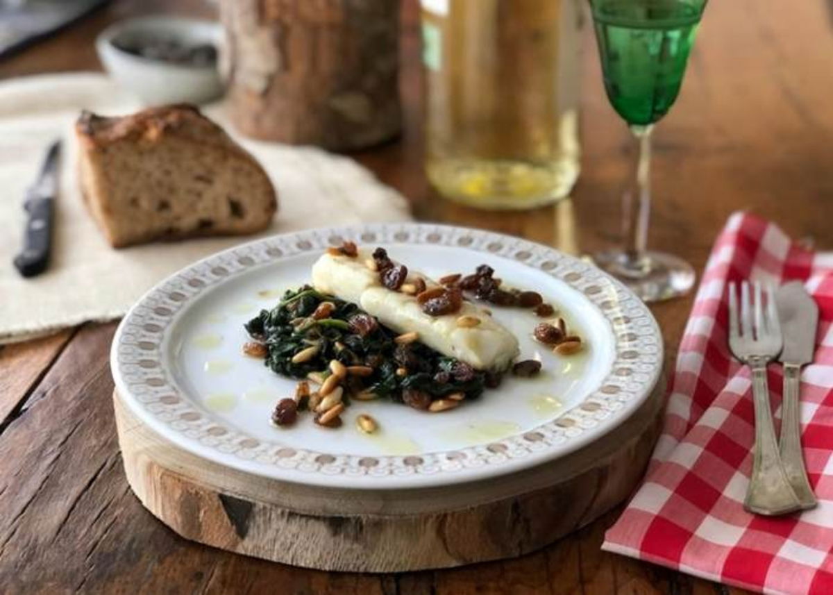 Bacalao con piñones