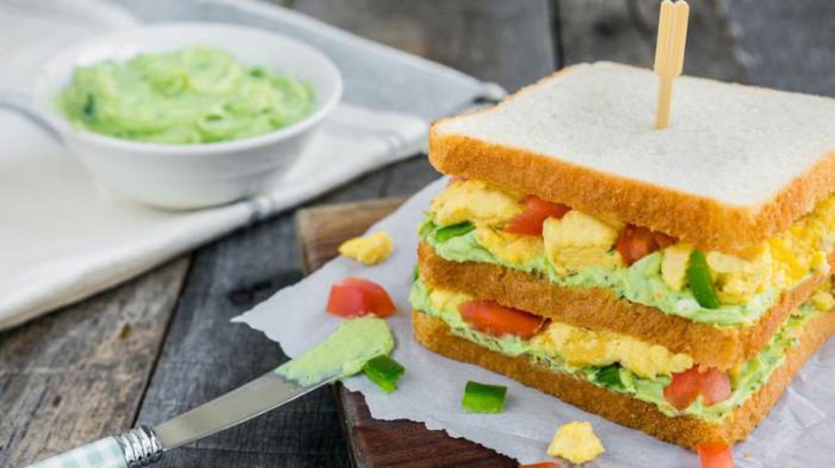 Sándwich con huevo