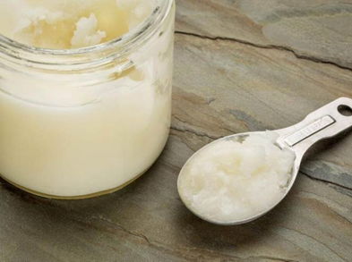 Bálsamo casero a base de ajo, remedio muy versátil